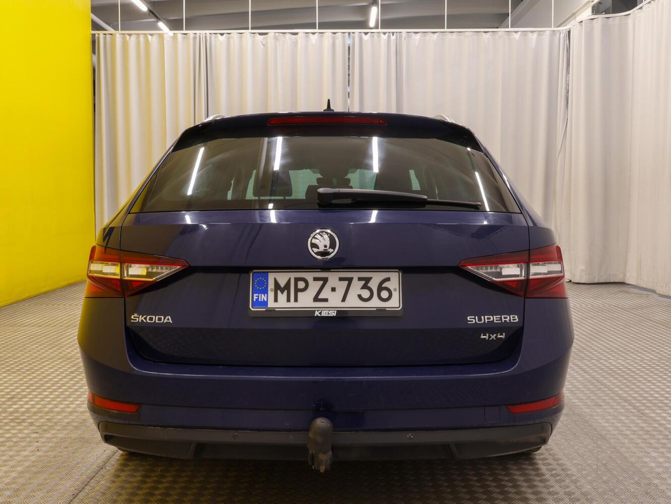 Skoda Superb vaihtoauto