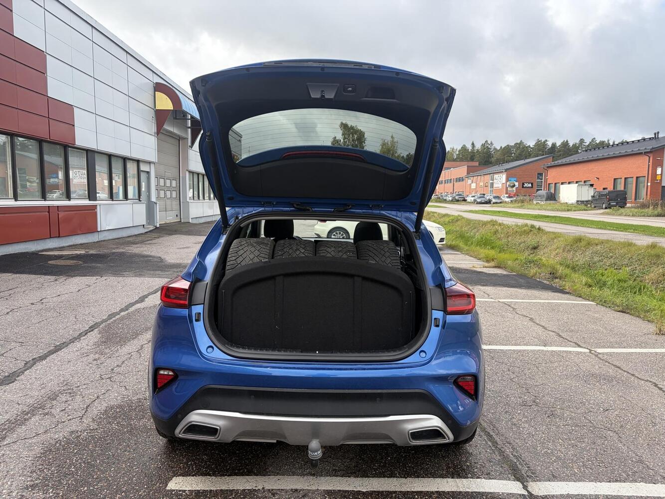 Kia XCeed vaihtoauto