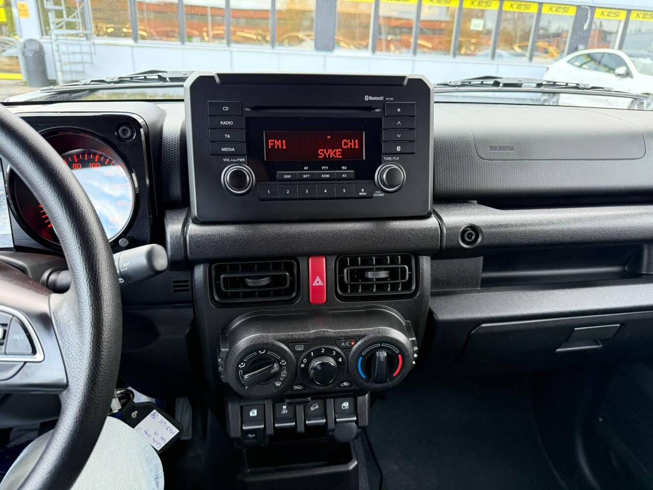 Suzuki Jimny vaihtoauto