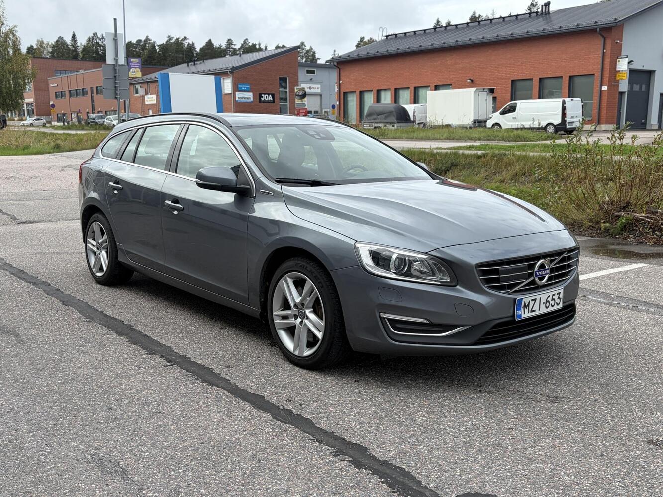 Volvo V60 vaihtoauto
