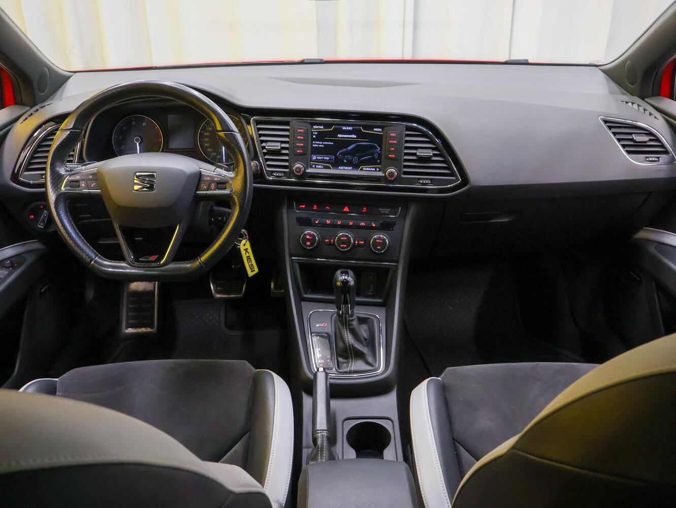 SEAT Leon ST vaihtoauto