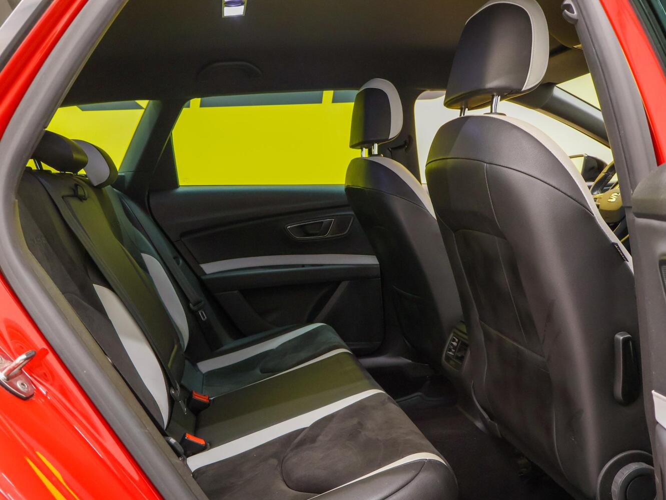 SEAT Leon ST vaihtoauto