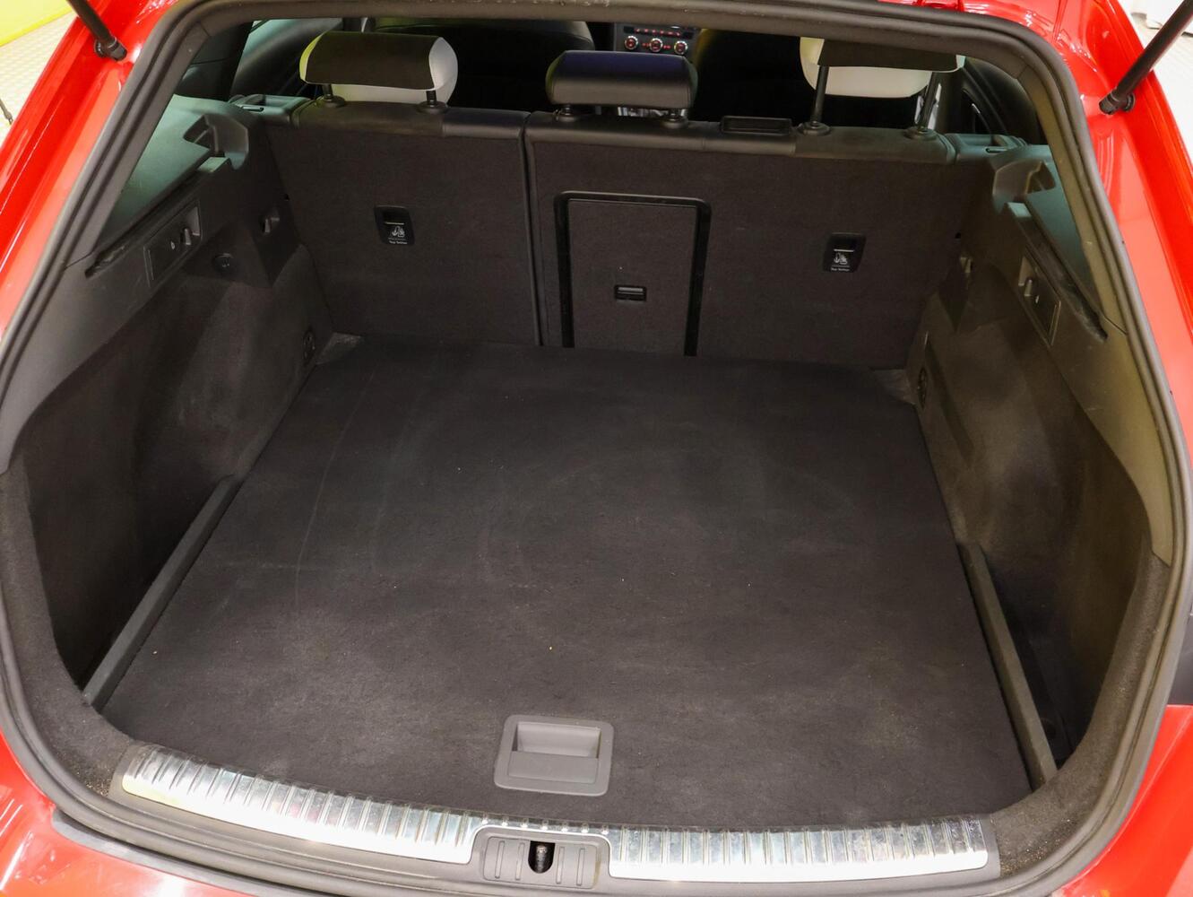SEAT Leon ST vaihtoauto