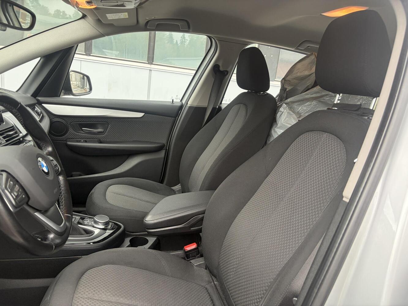 BMW 225 vaihtoauto