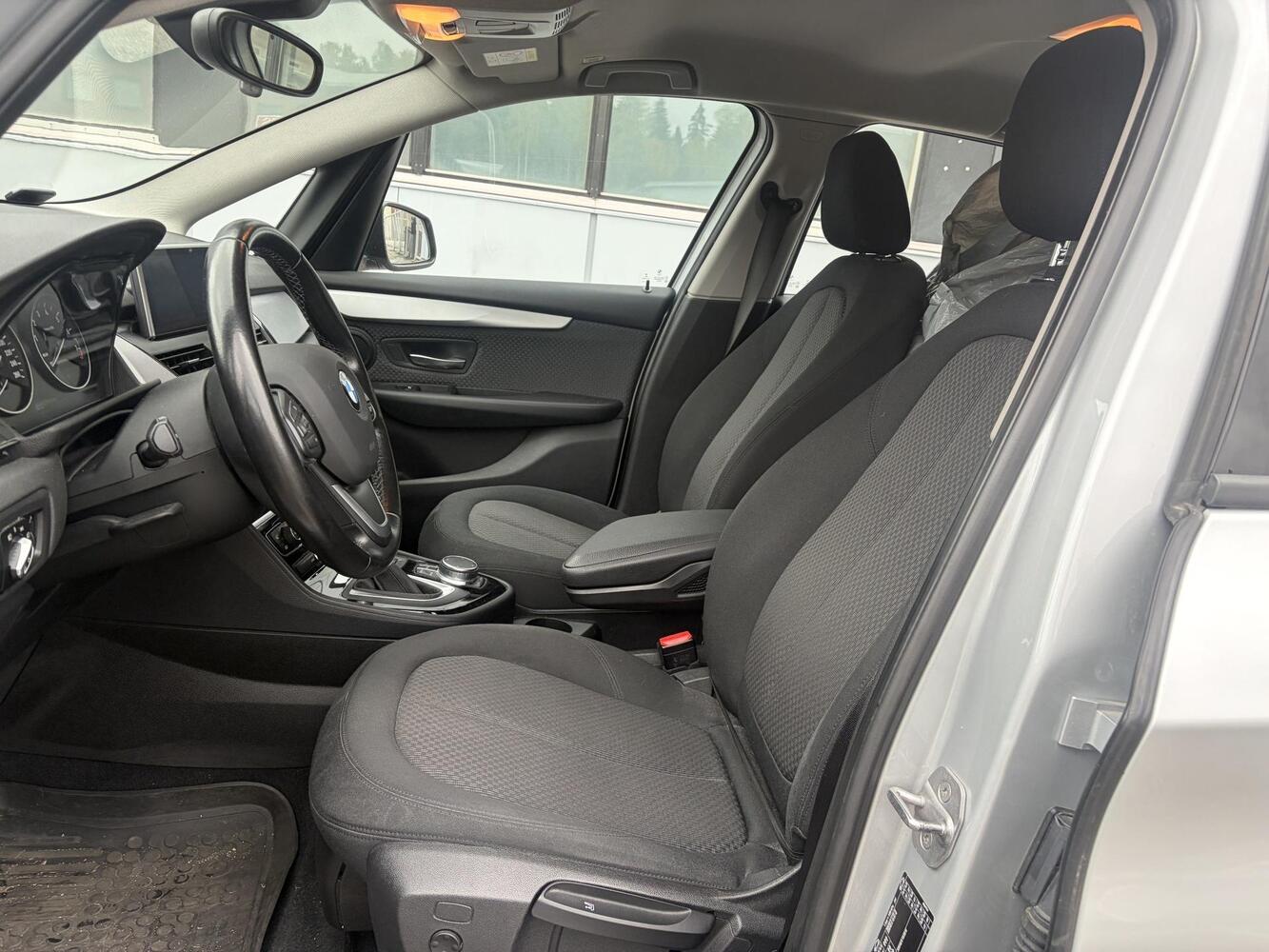 BMW 225 vaihtoauto