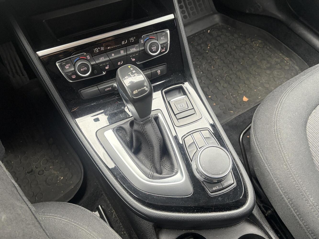 BMW 225 vaihtoauto