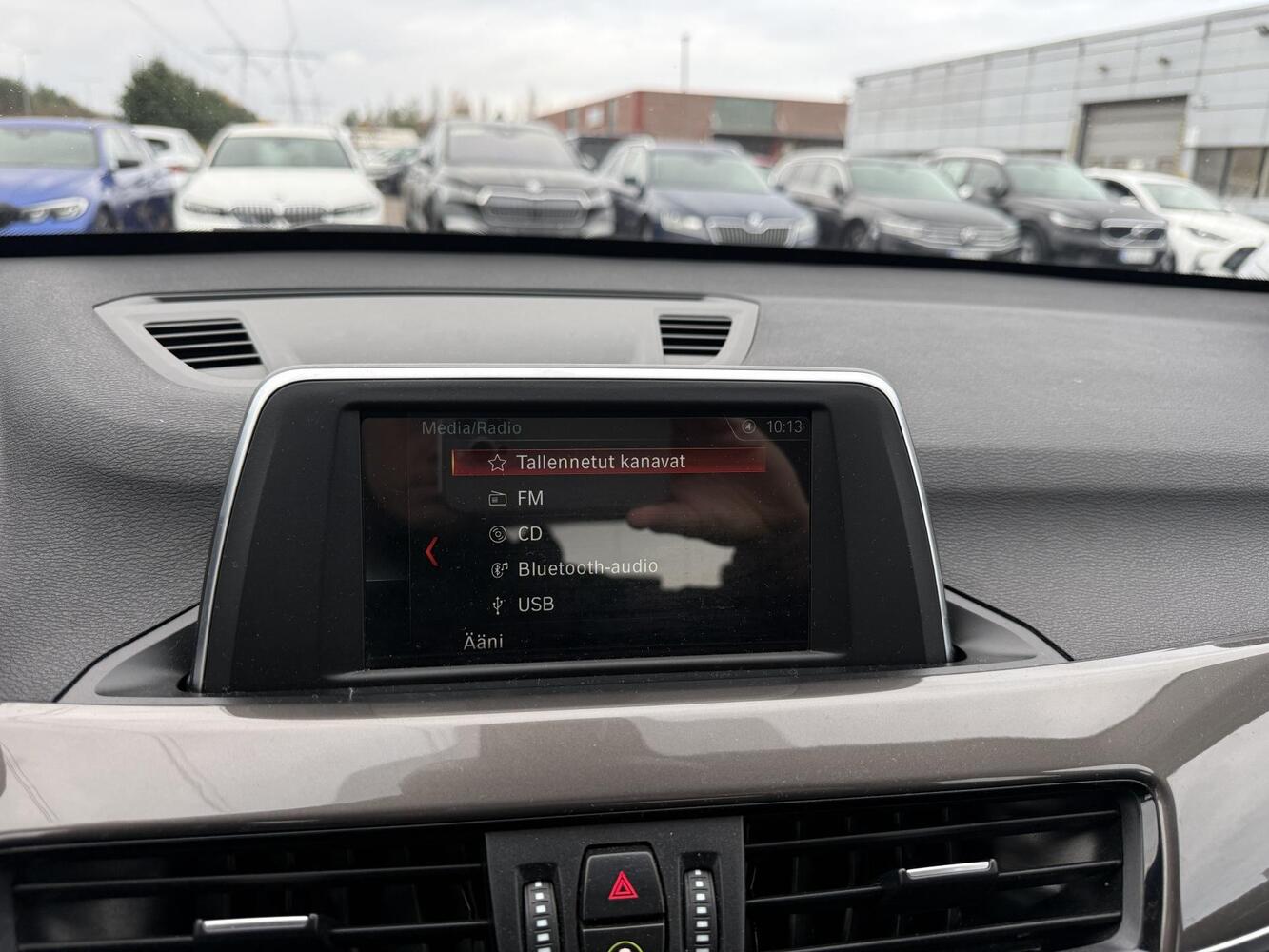 BMW X1 vaihtoauto