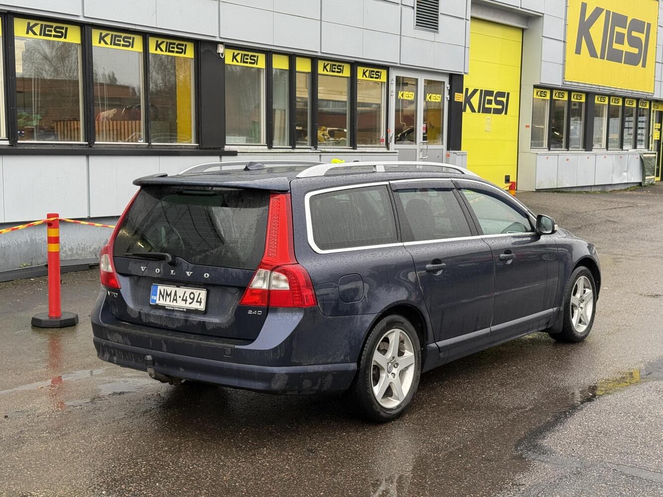 Volvo V70 vaihtoauto