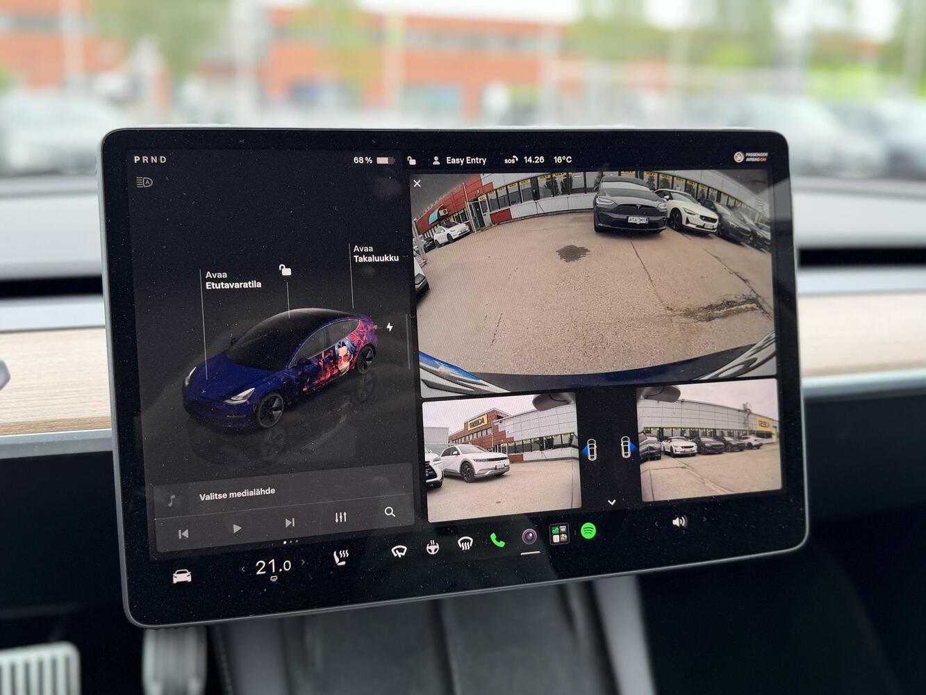 Tesla Model 3 vaihtoauto