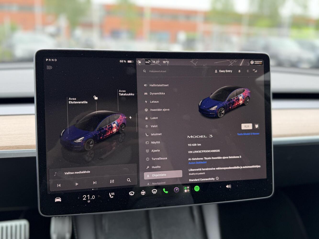 Tesla Model 3 vaihtoauto