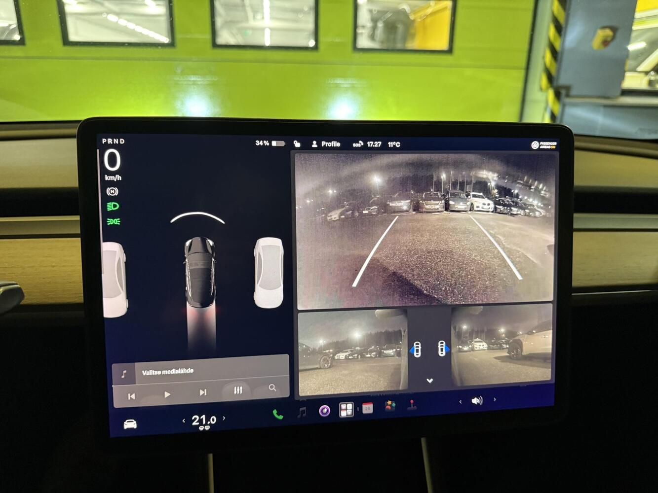 Tesla Model 3 vaihtoauto