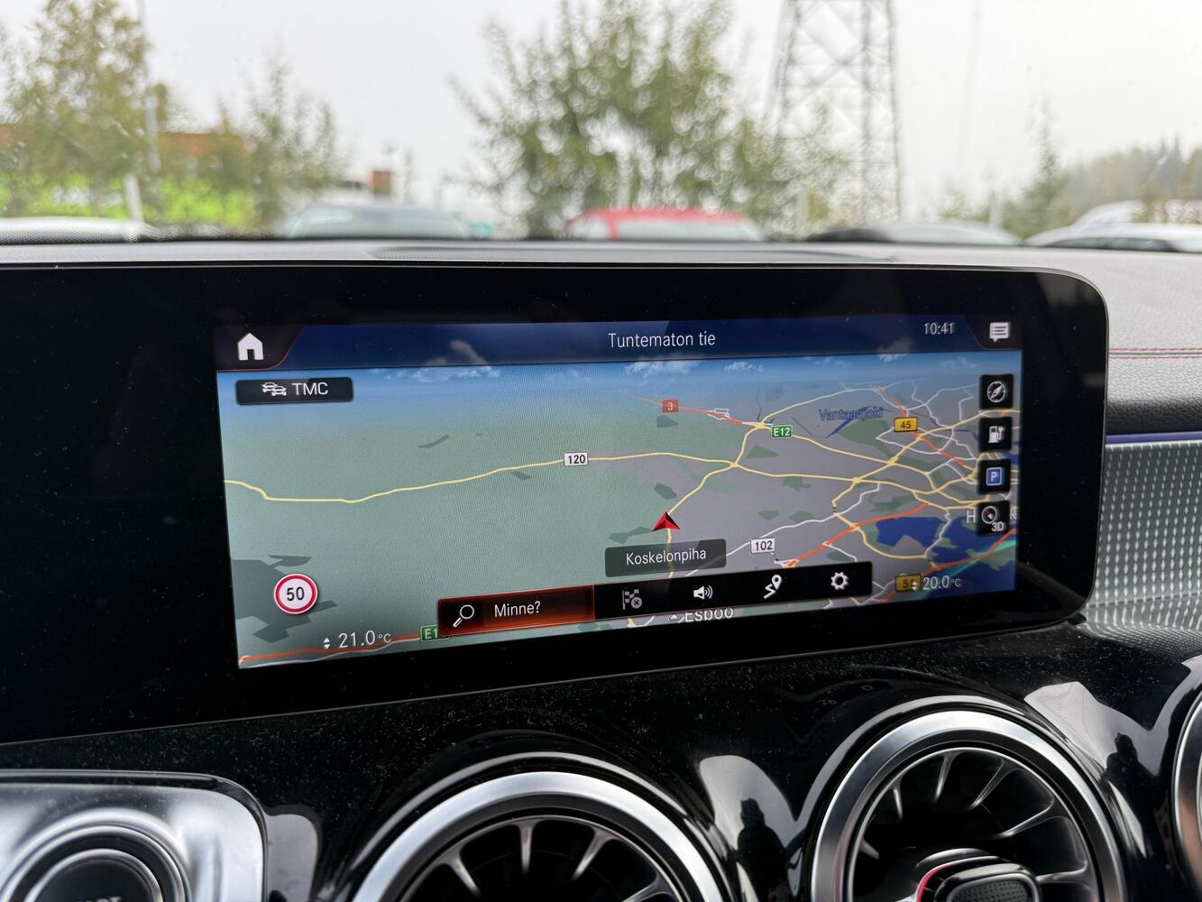 Mercedes-Benz EQB vaihtoauto