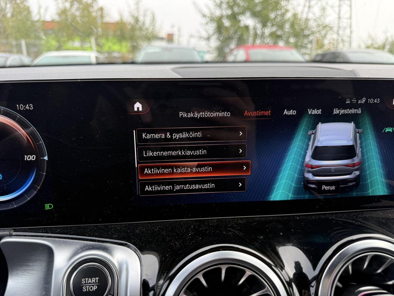 Mercedes-Benz EQB vaihtoauto
