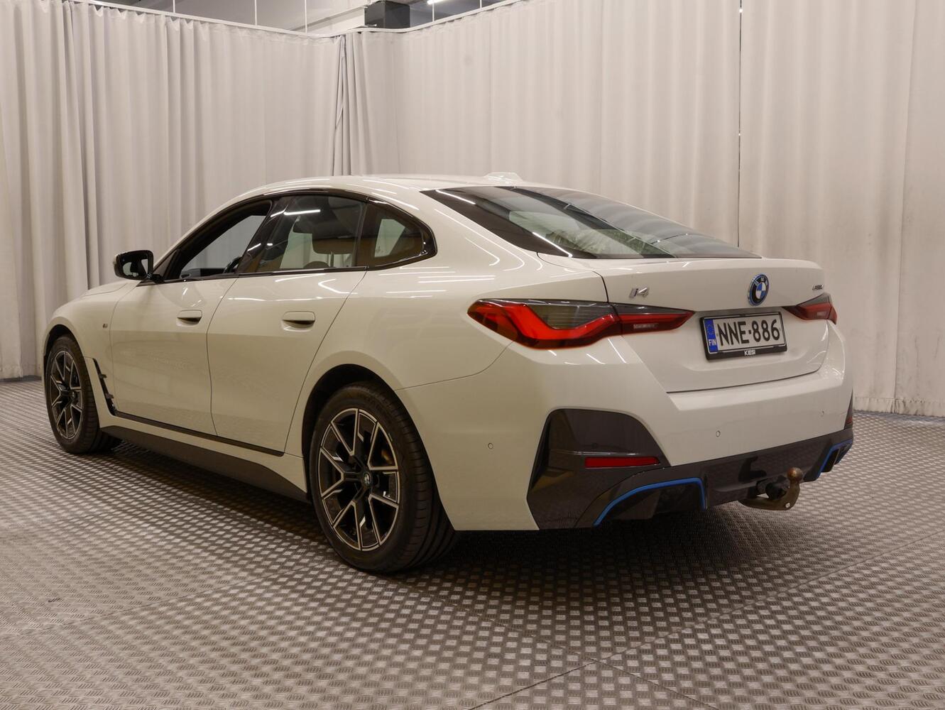 BMW i4 vaihtoauto