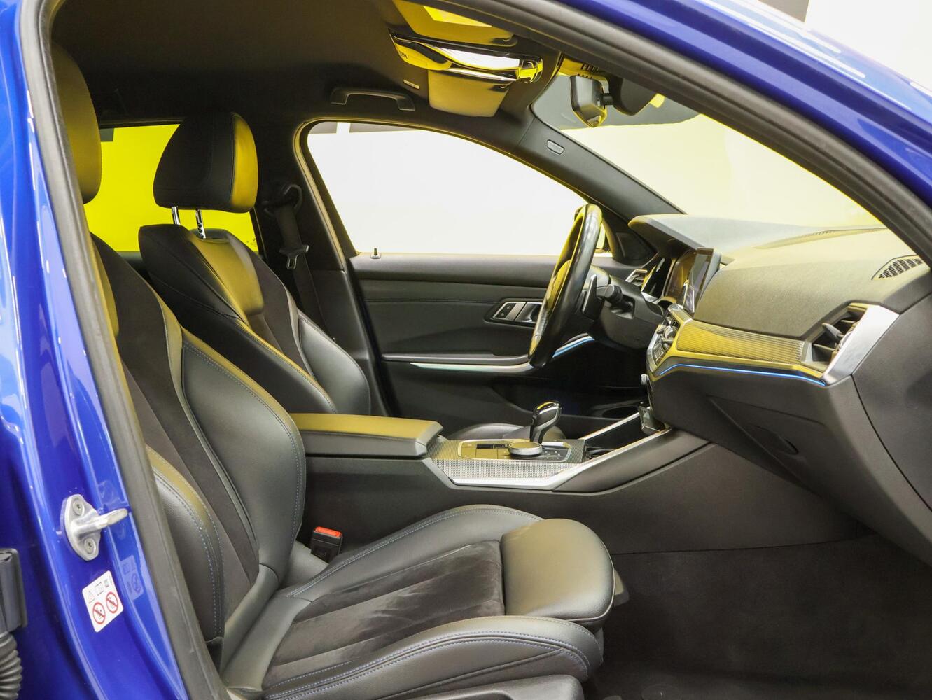 BMW 330 vaihtoauto