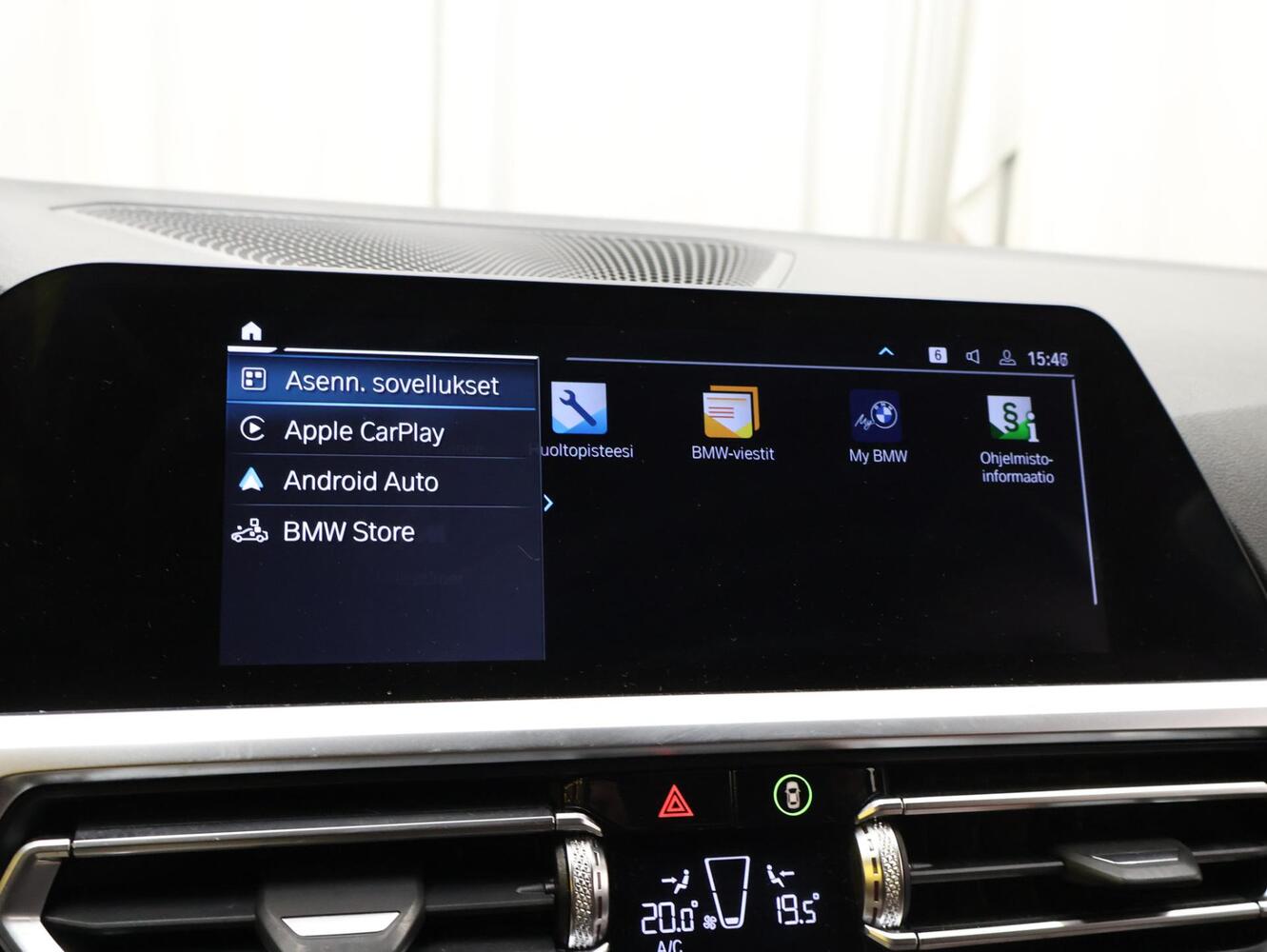 BMW 330 vaihtoauto