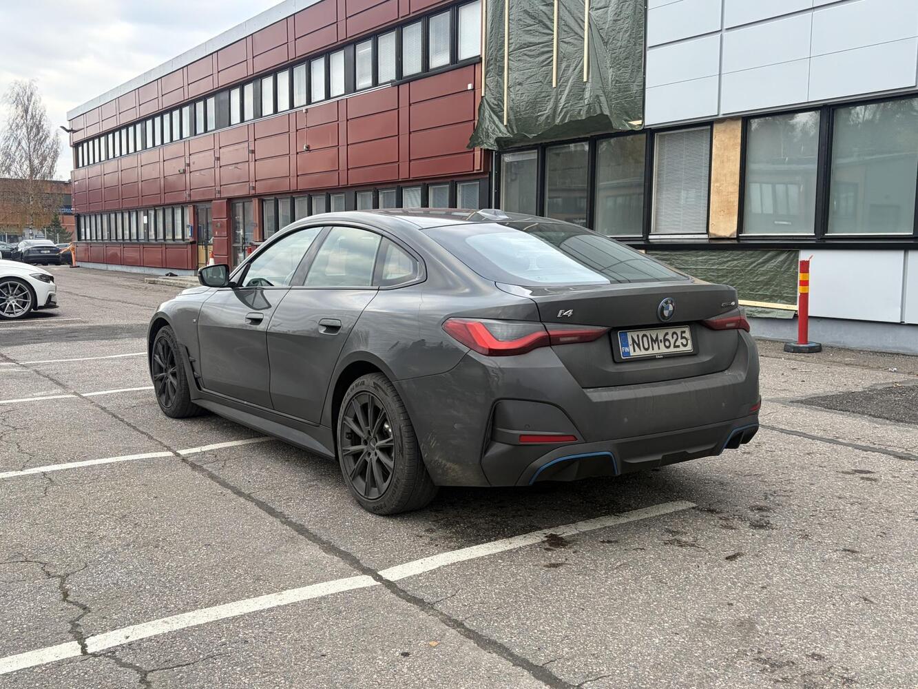 BMW i4 vaihtoauto