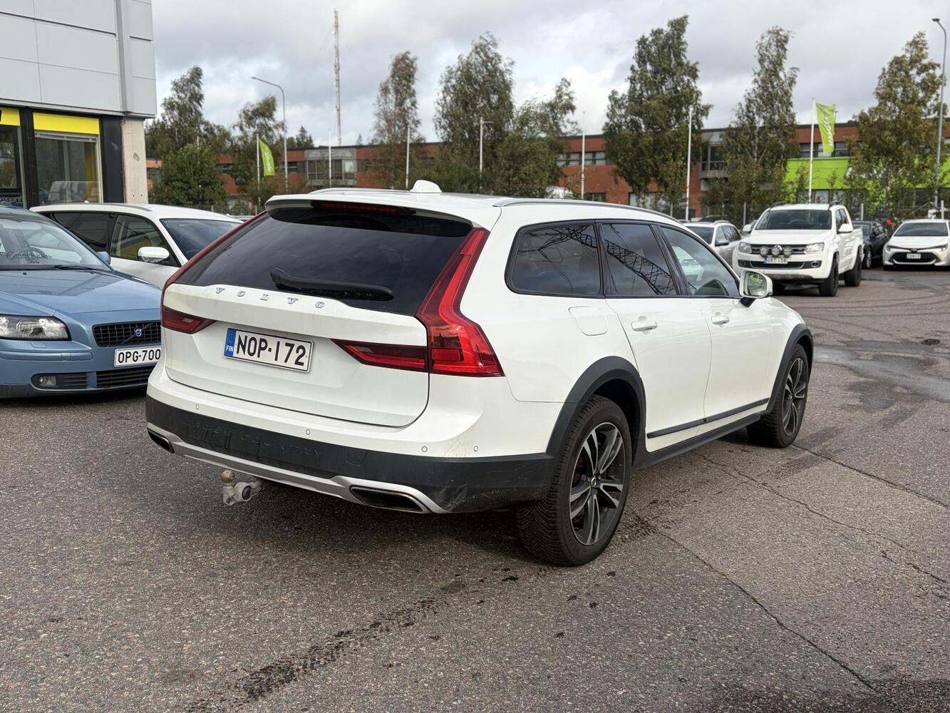 Volvo V90 Cross Country vaihtoauto