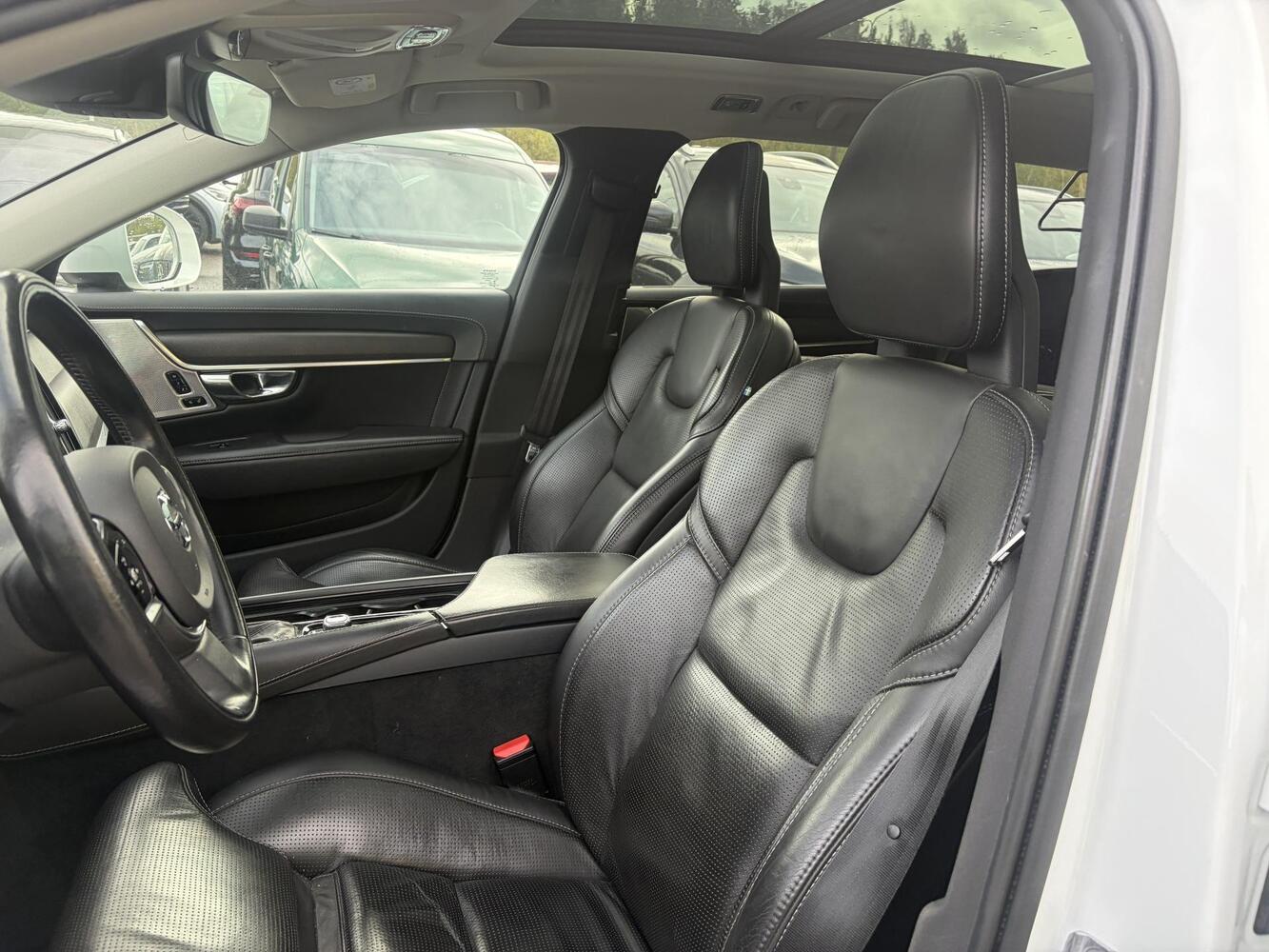 Volvo V90 Cross Country vaihtoauto