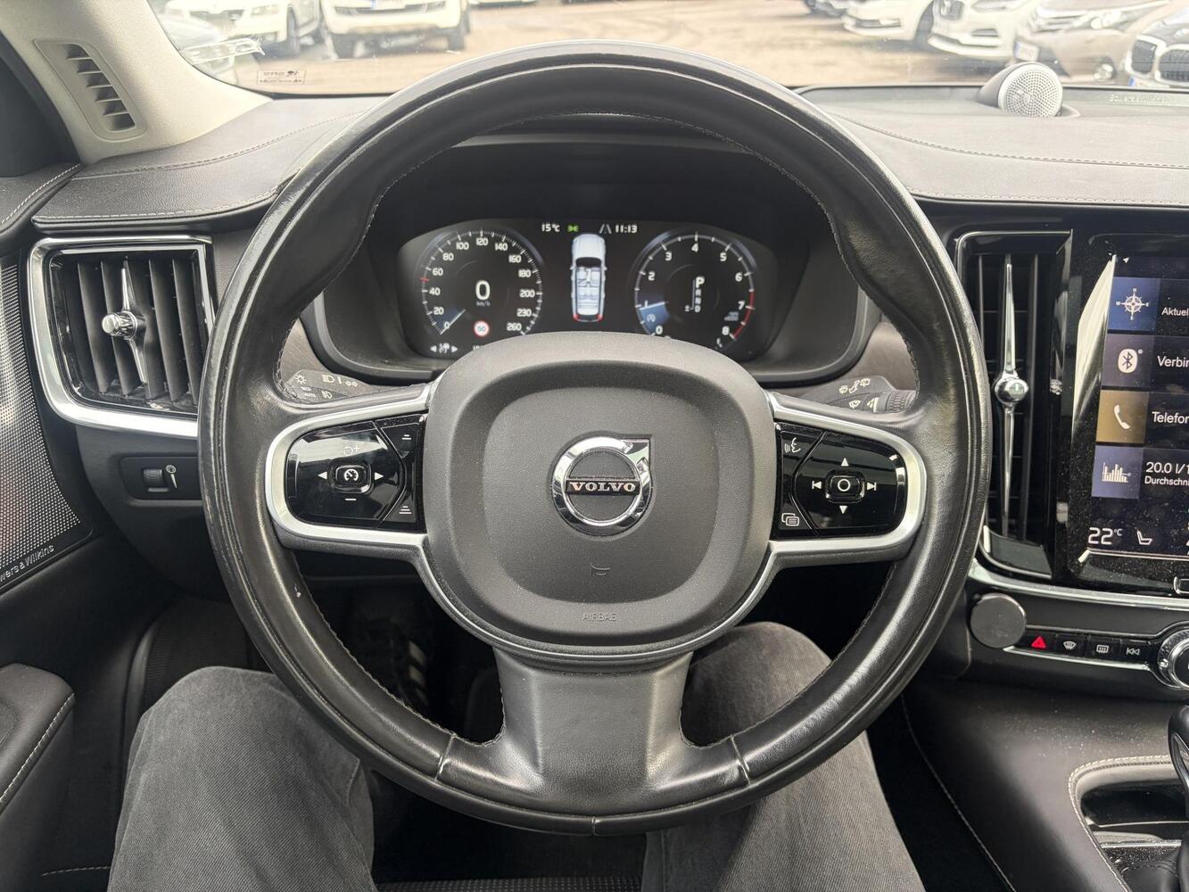 Volvo V90 Cross Country vaihtoauto