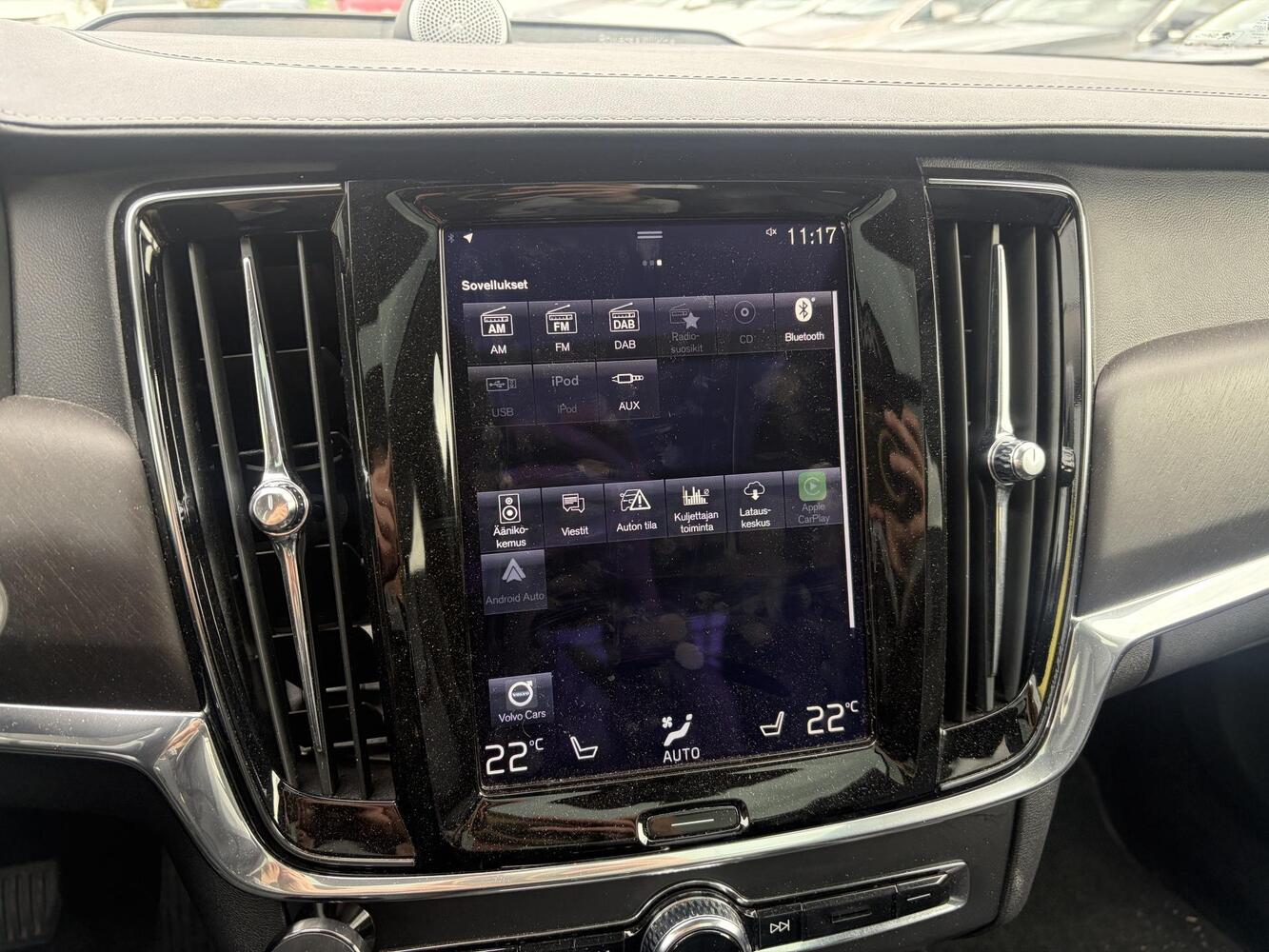 Volvo V90 Cross Country vaihtoauto