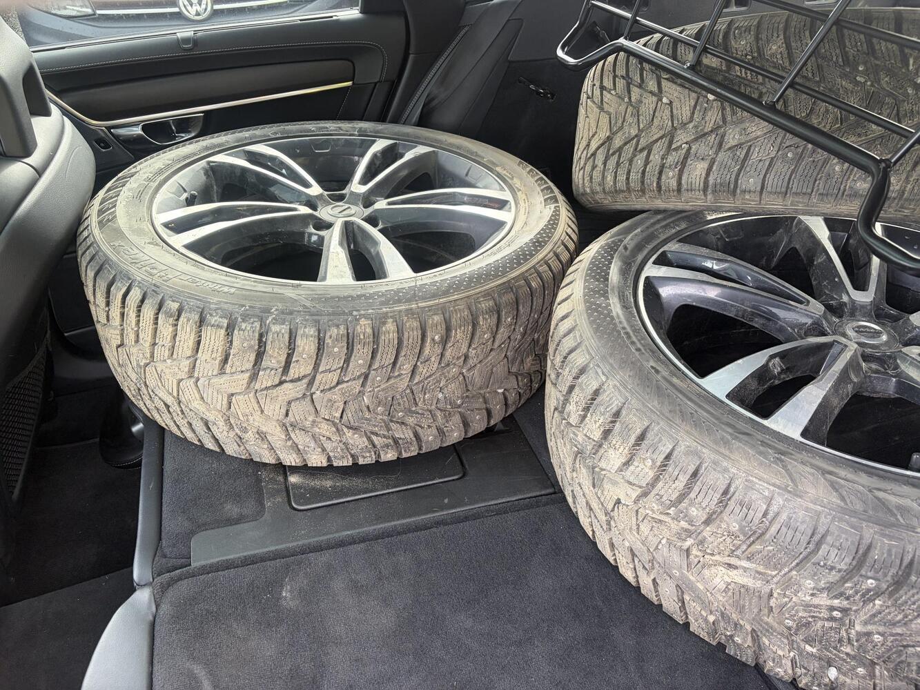 Volvo V90 Cross Country vaihtoauto