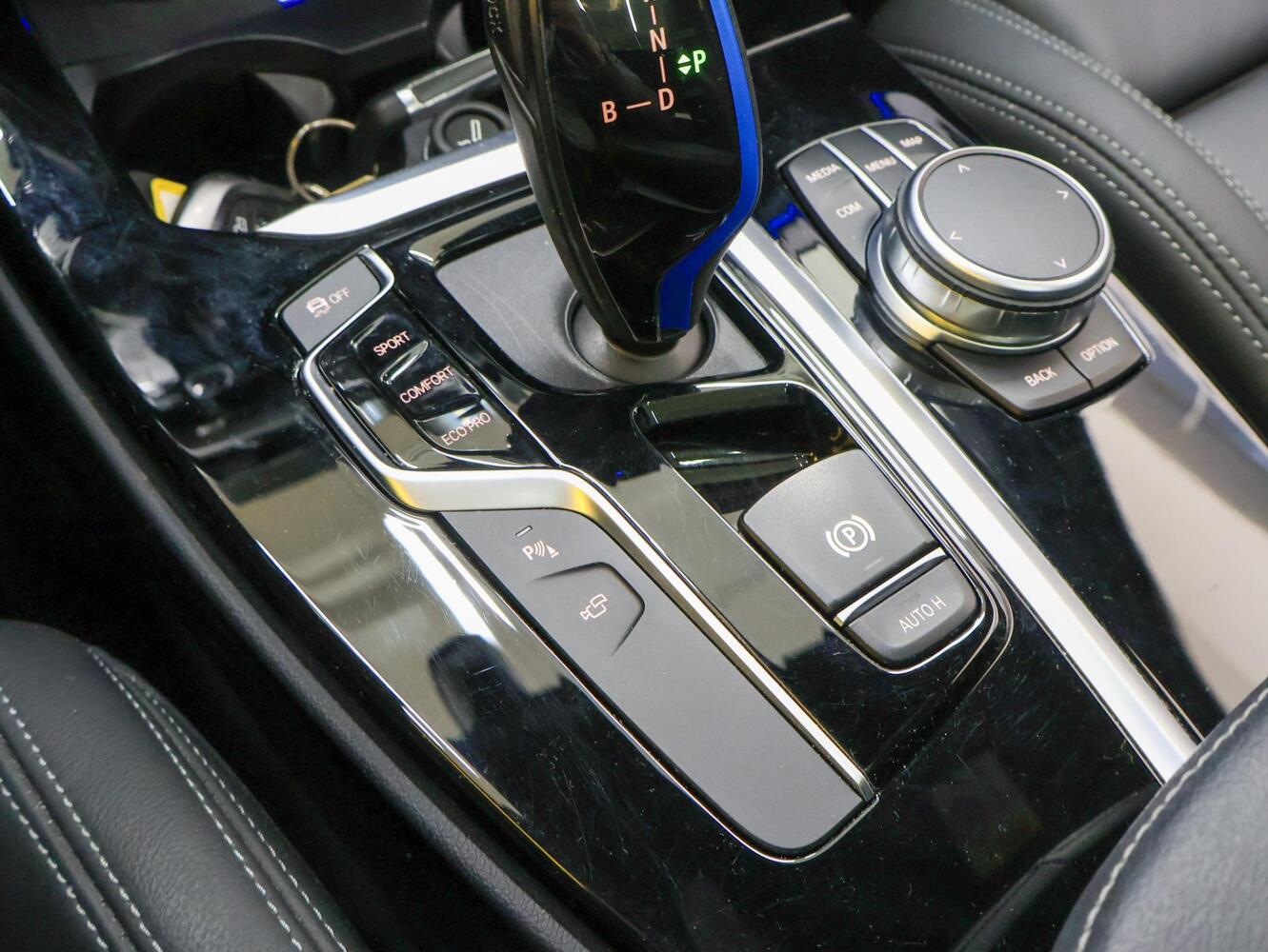 BMW iX3 vaihtoauto