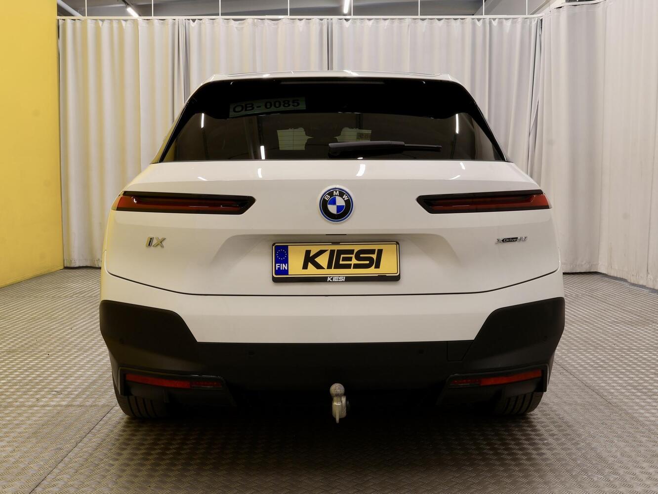 BMW iX vaihtoauto
