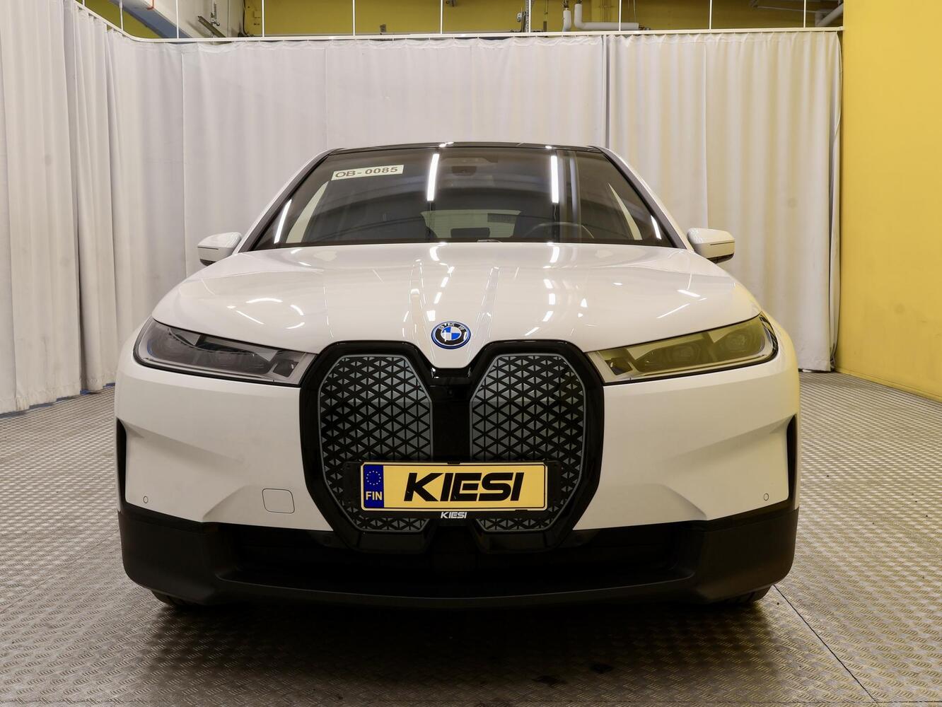 BMW iX vaihtoauto