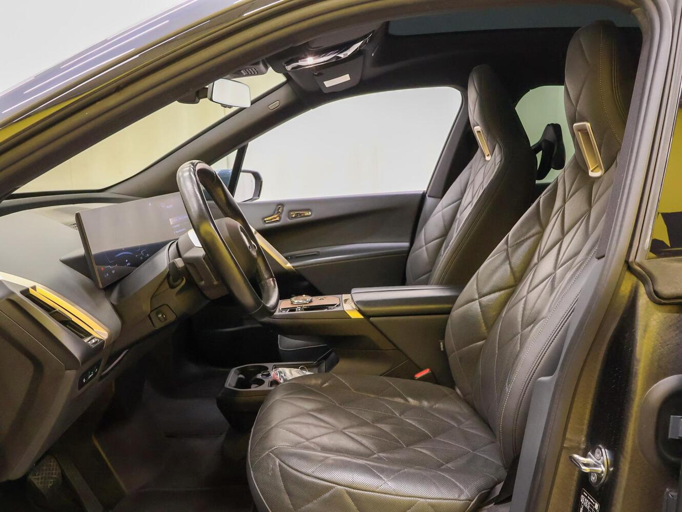BMW iX vaihtoauto