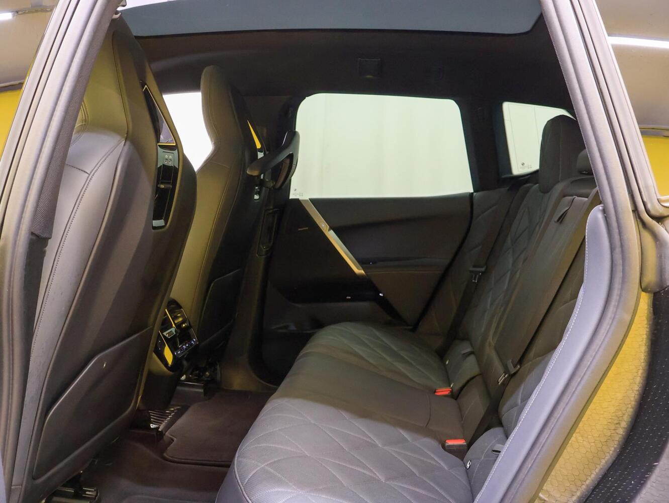 BMW iX vaihtoauto