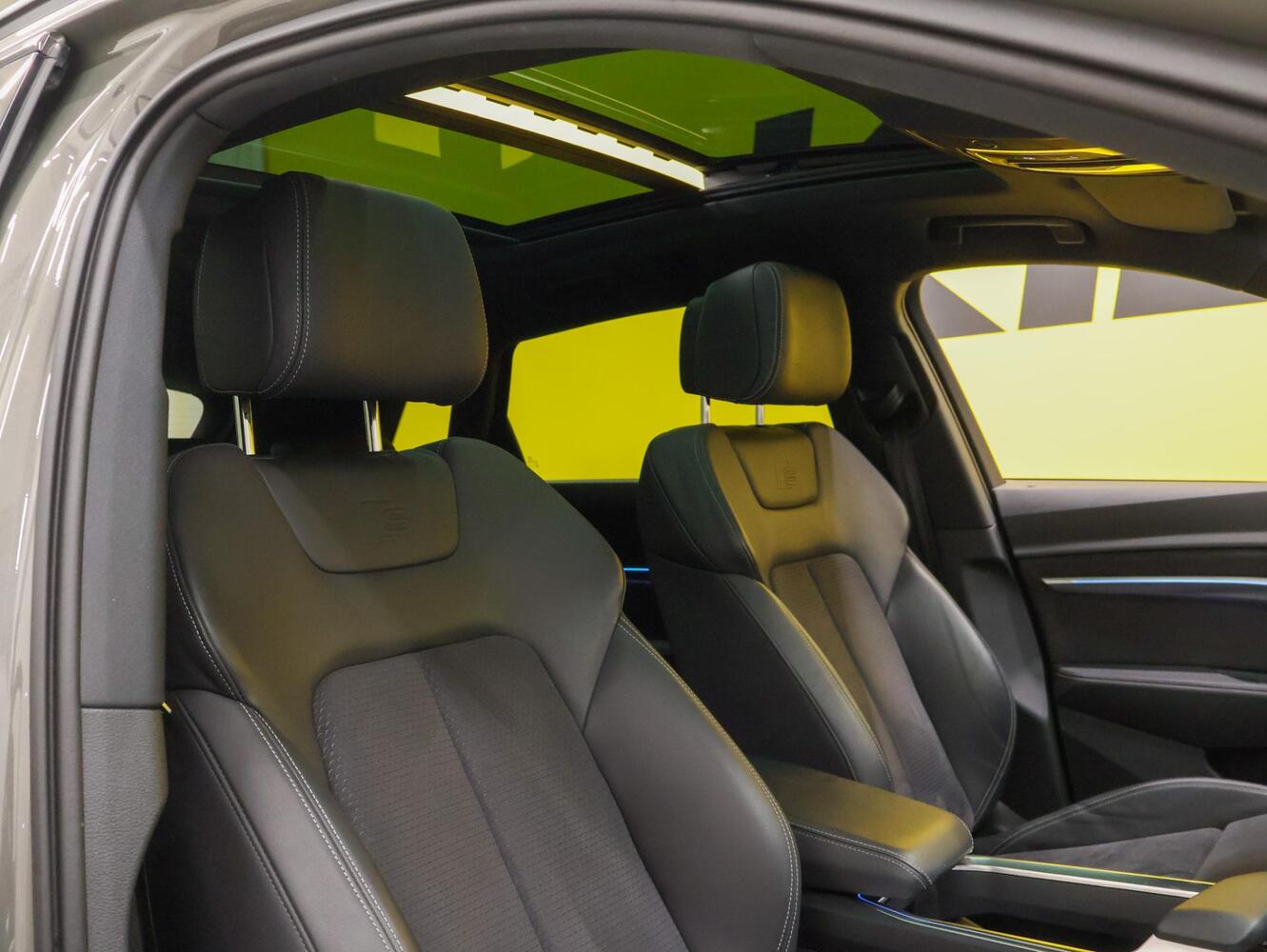 Audi Q8 e-tron vaihtoauto