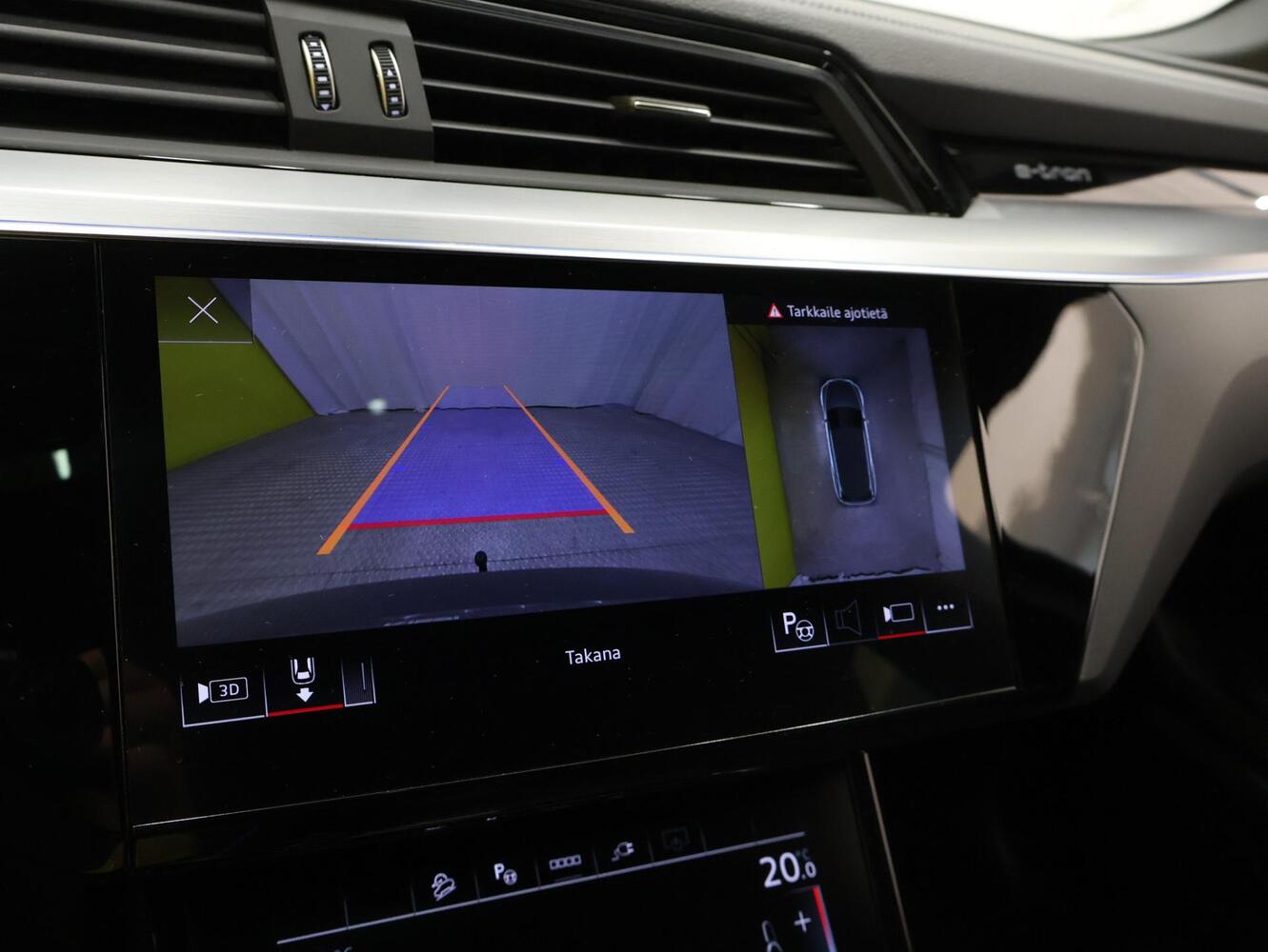 Audi Q8 e-tron vaihtoauto