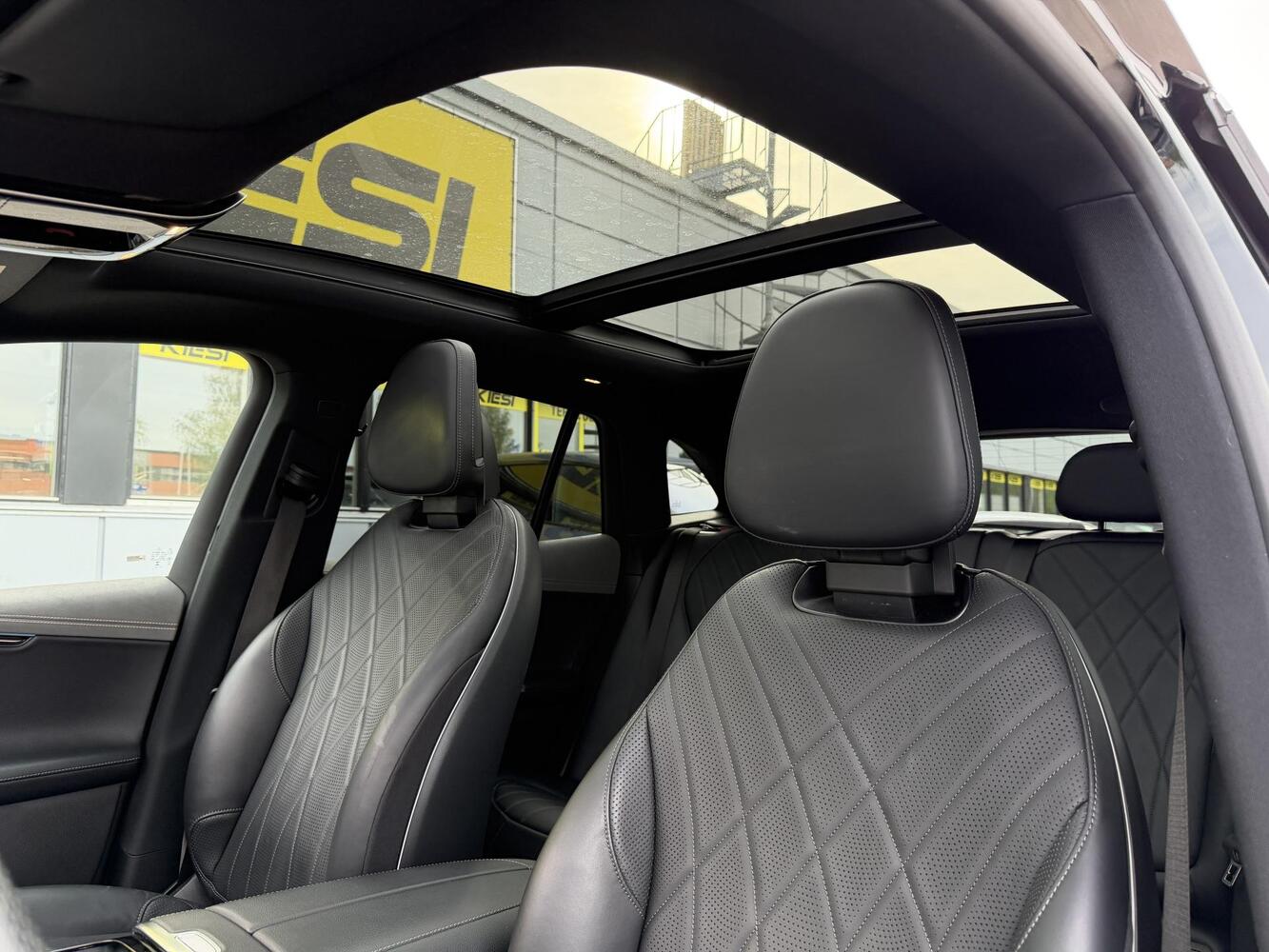 Mercedes-Benz EQE vaihtoauto