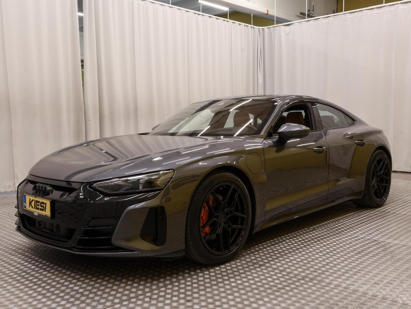 Audi e-tron GT vaihtoauto