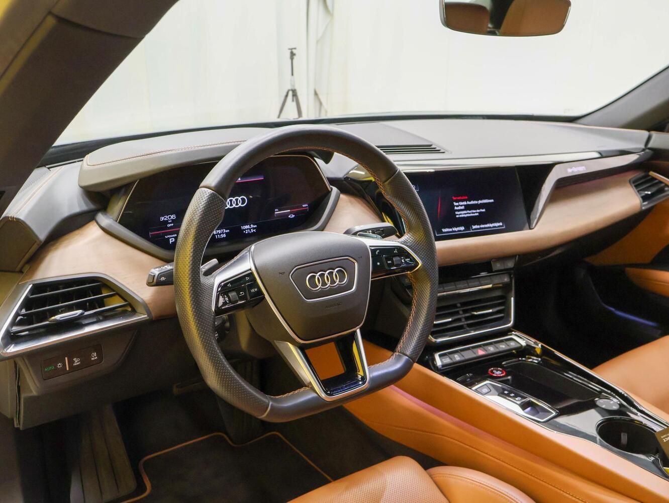 Audi e-tron GT vaihtoauto