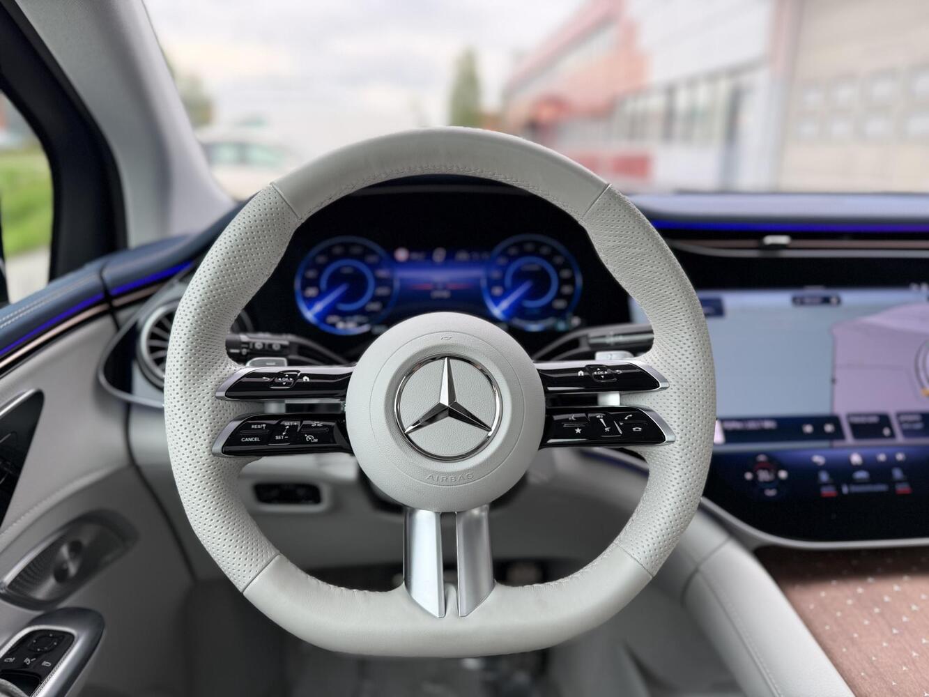 Mercedes-Benz EQE vaihtoauto