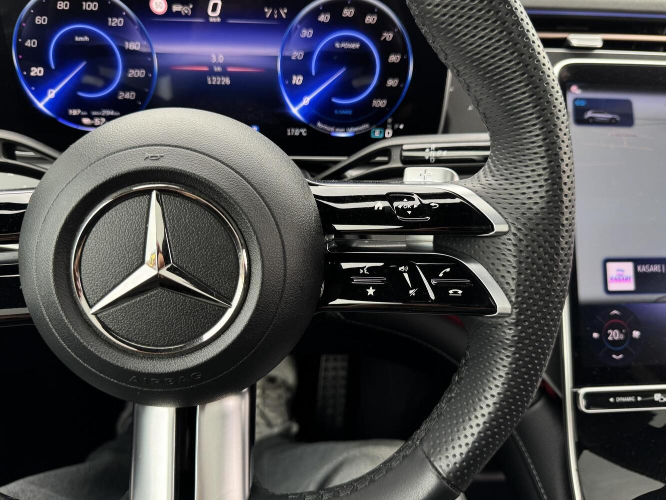 Mercedes-Benz EQE vaihtoauto