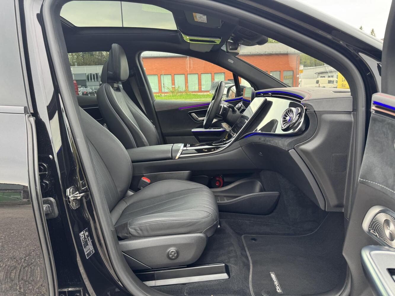 Mercedes-Benz EQE vaihtoauto