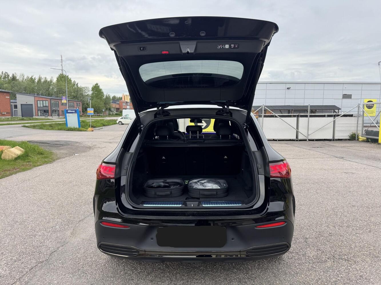 Mercedes-Benz EQE vaihtoauto