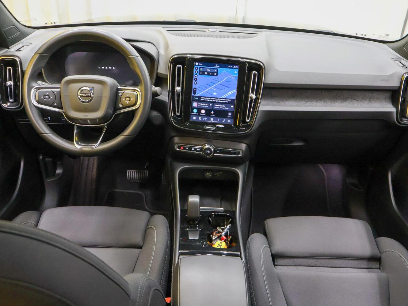 Volvo C40 vaihtoauto