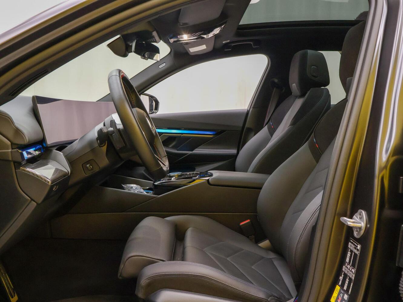 BMW i5 M60 vaihtoauto