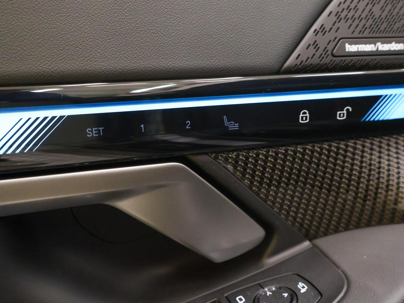 BMW i5 M60 vaihtoauto