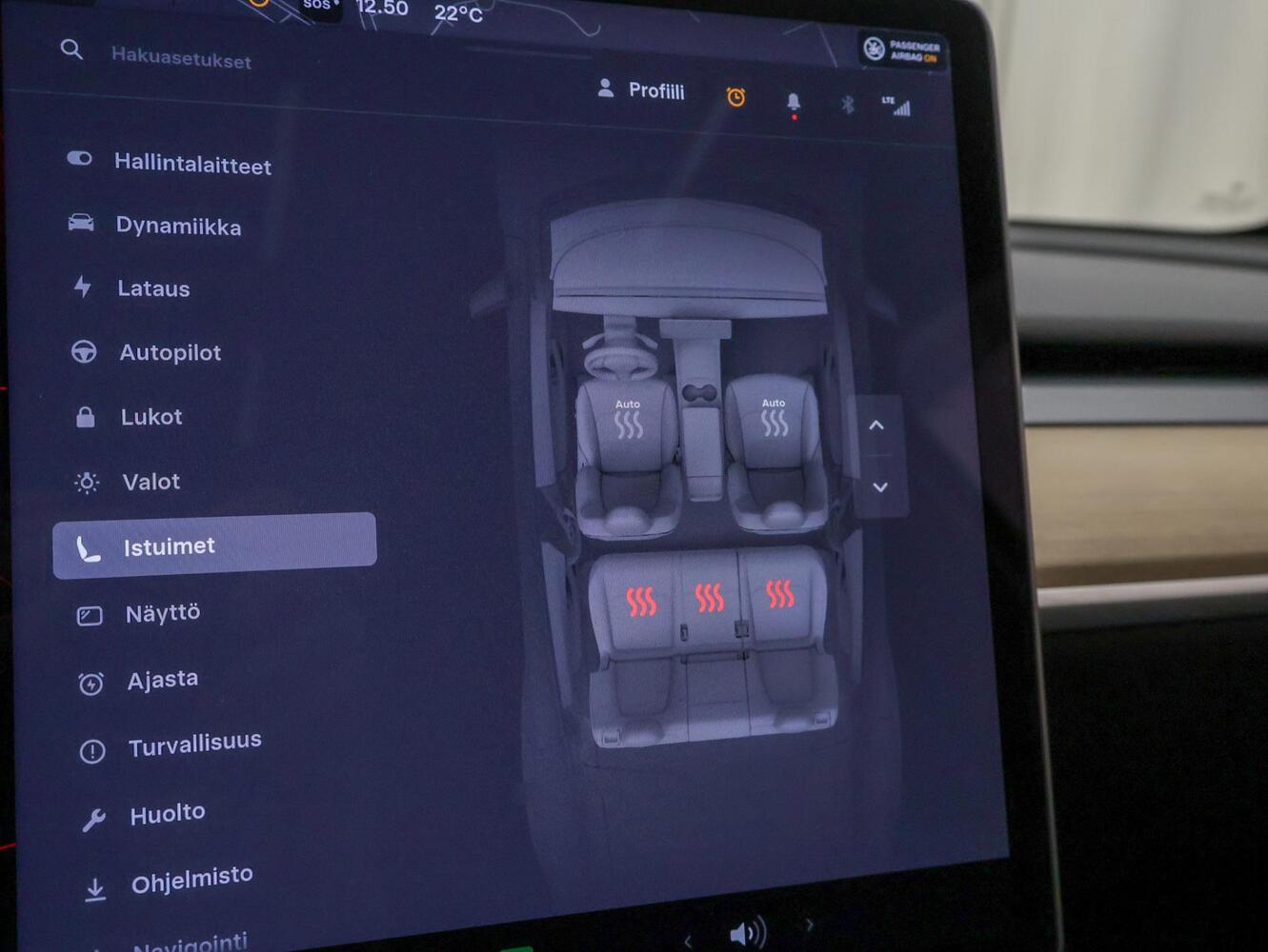 Tesla Model Y vaihtoauto