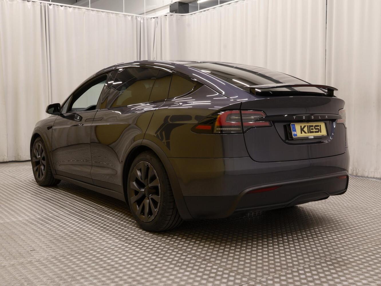 Tesla Model X vaihtoauto