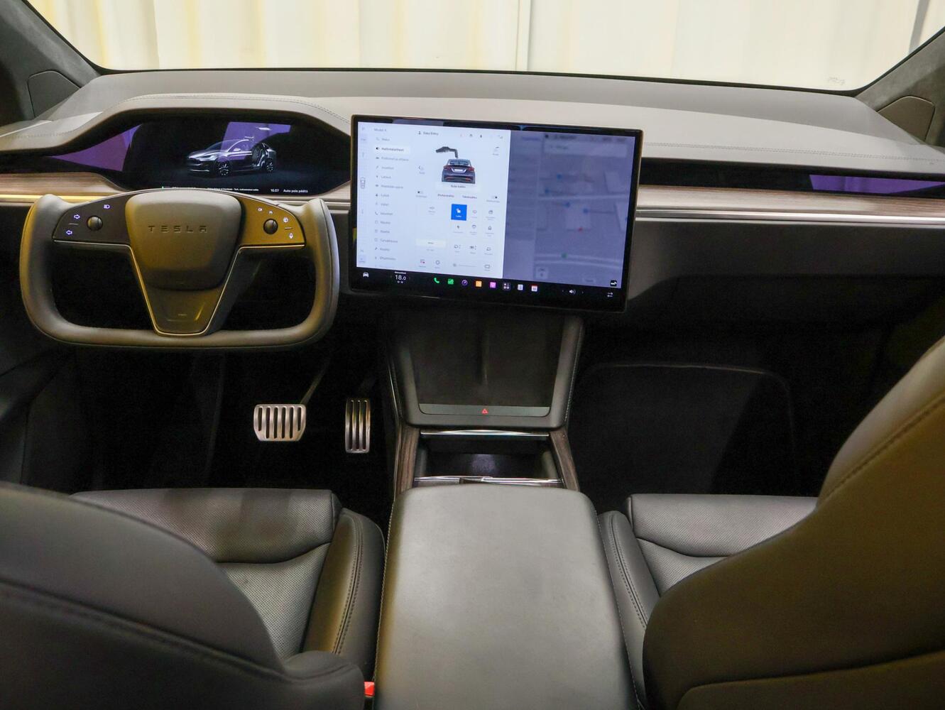 Tesla Model X vaihtoauto