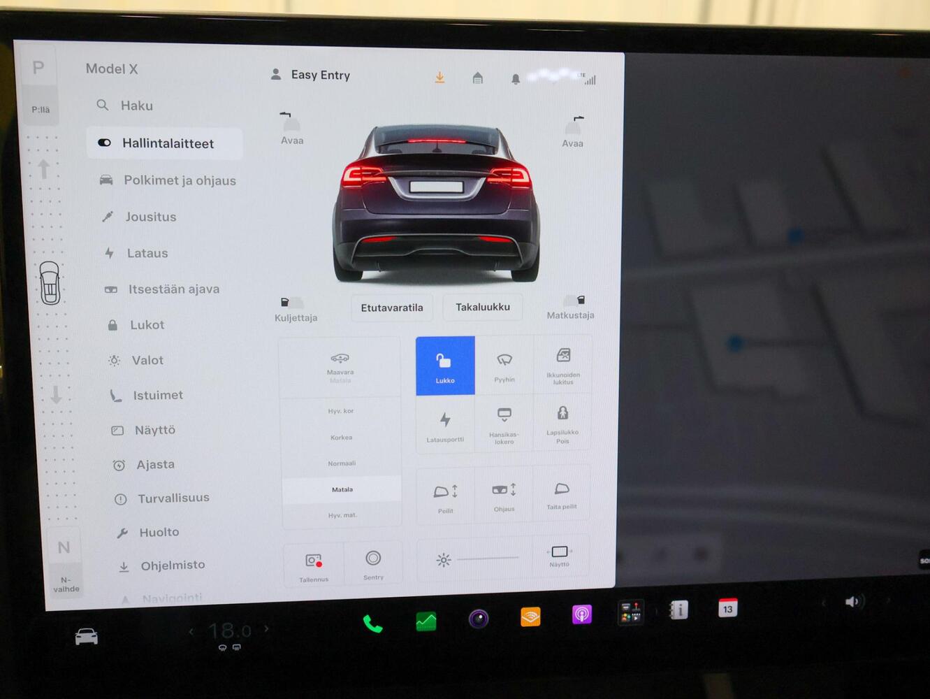 Tesla Model X vaihtoauto