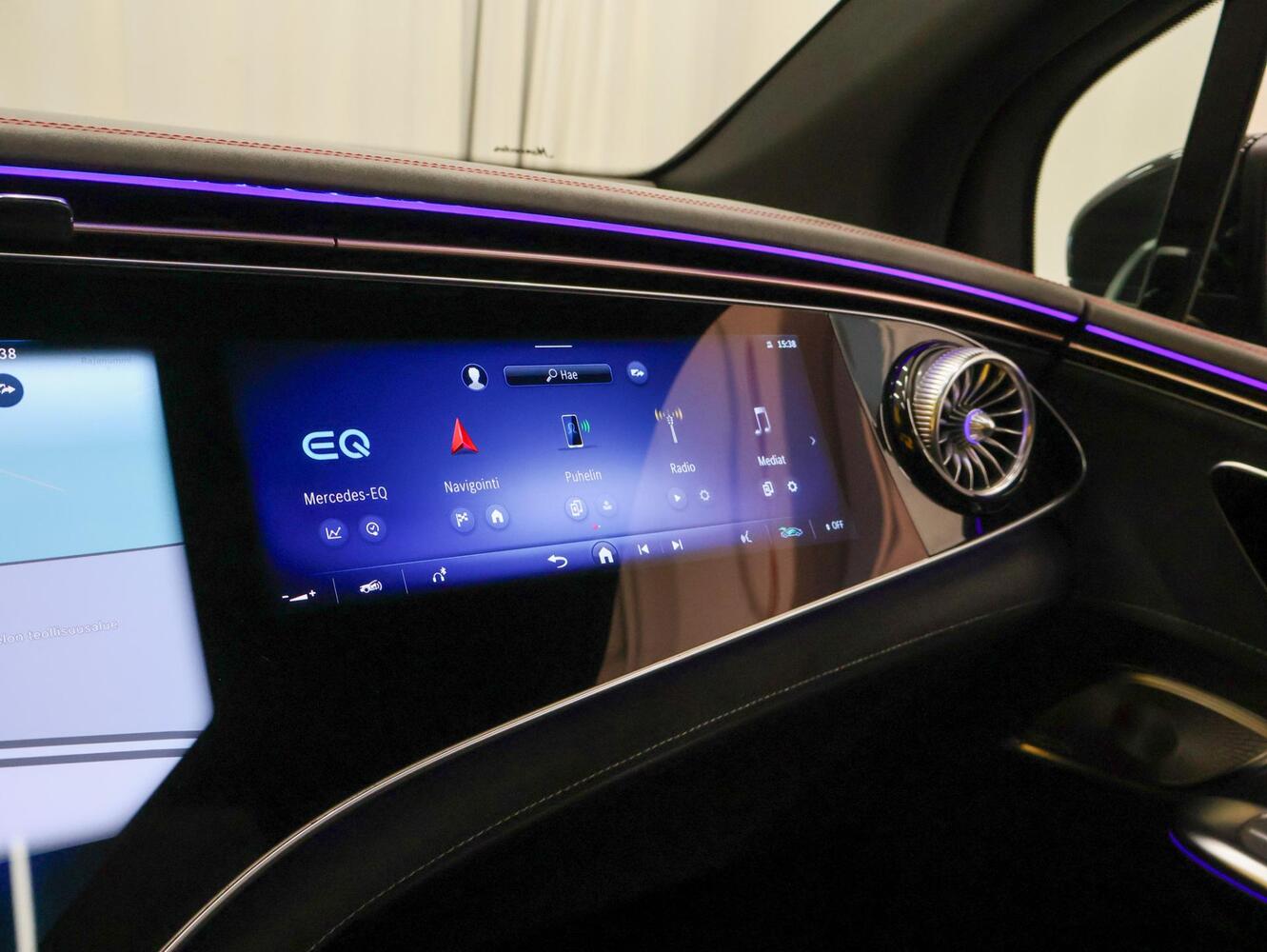 Mercedes-Benz EQE vaihtoauto