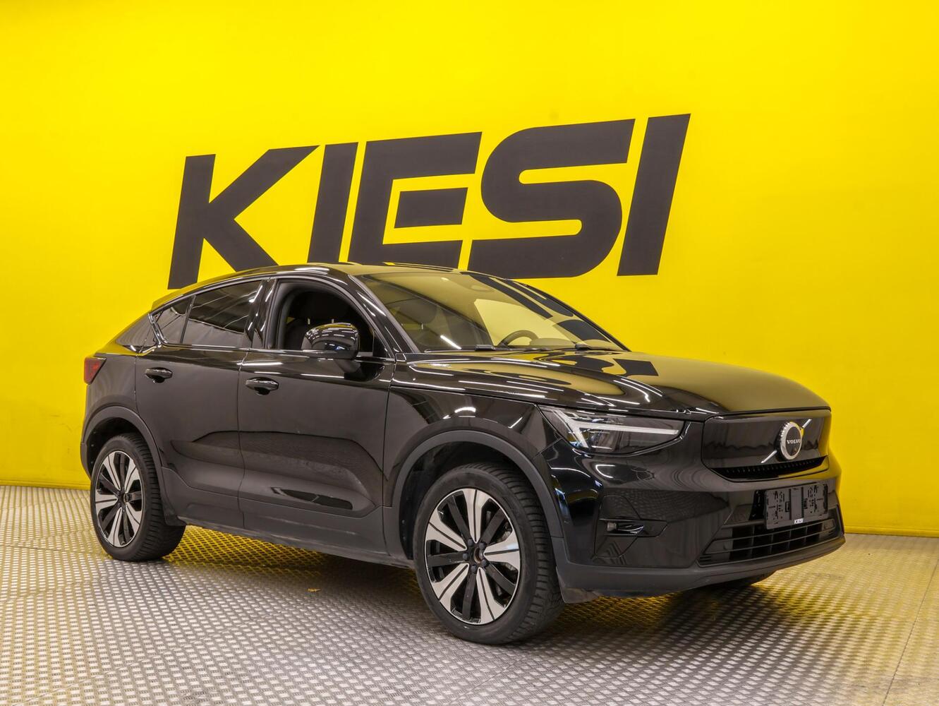 Volvo C40 vaihtoauto