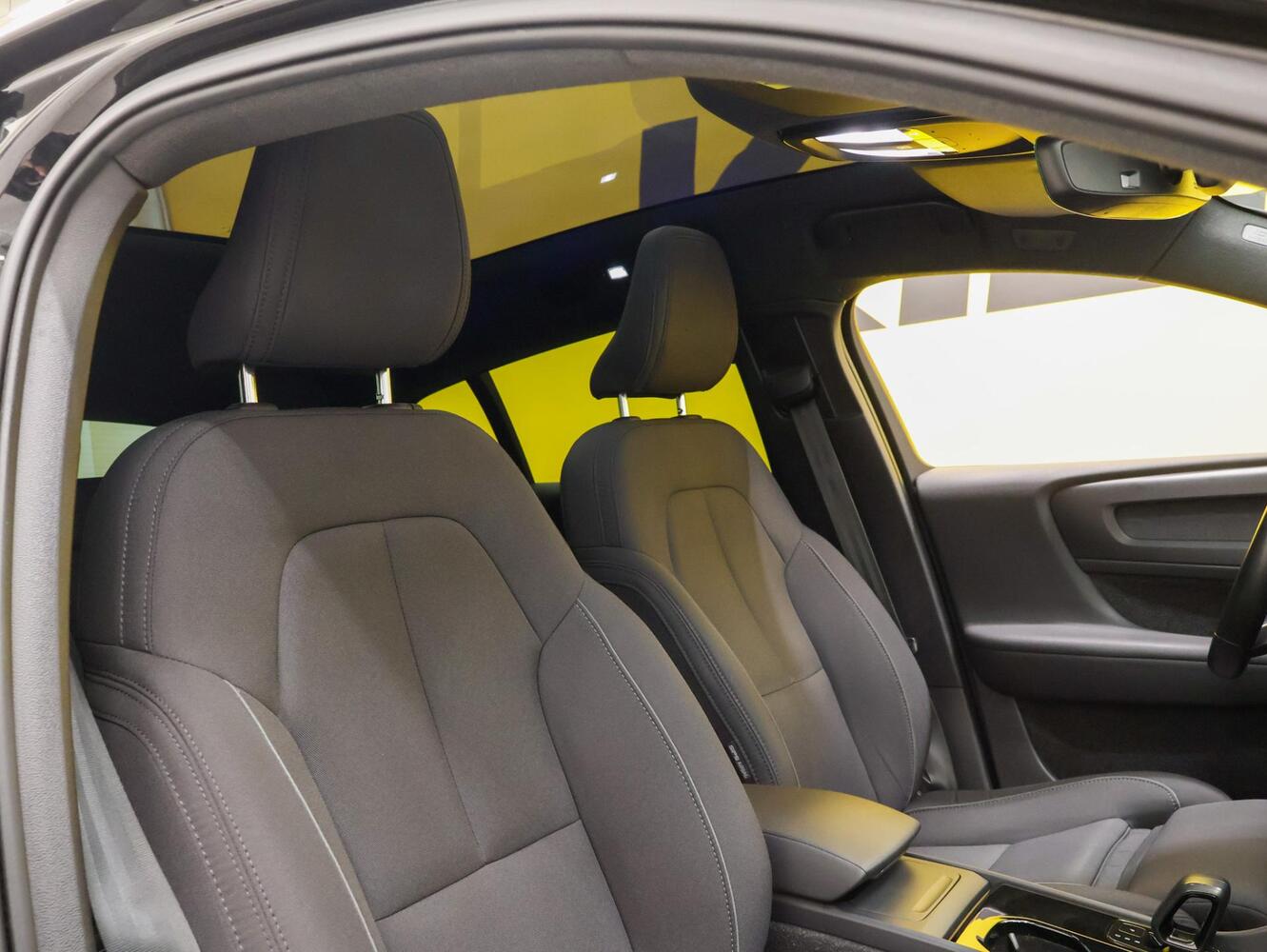 Volvo C40 vaihtoauto